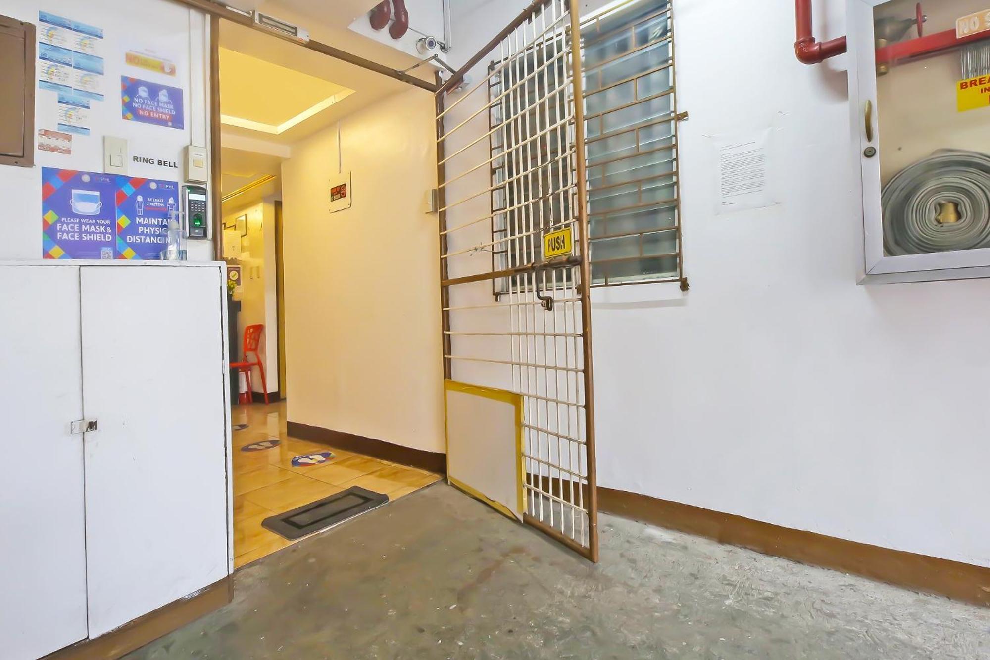 Oyo 882 City Stay Inns Makati City Hall Mandaluyong Exterior photo